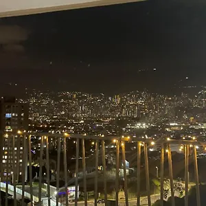 Gray House Medellín