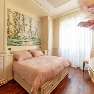 https://downtown-luxury-bb.it-romehotels.com